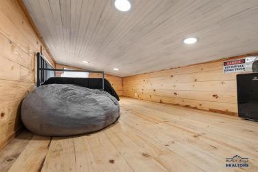  - Image# 7